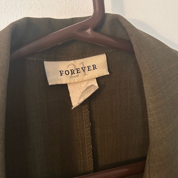 Vintage ‘90s Forever 21 Army Green Vest - Picture 6 of 6